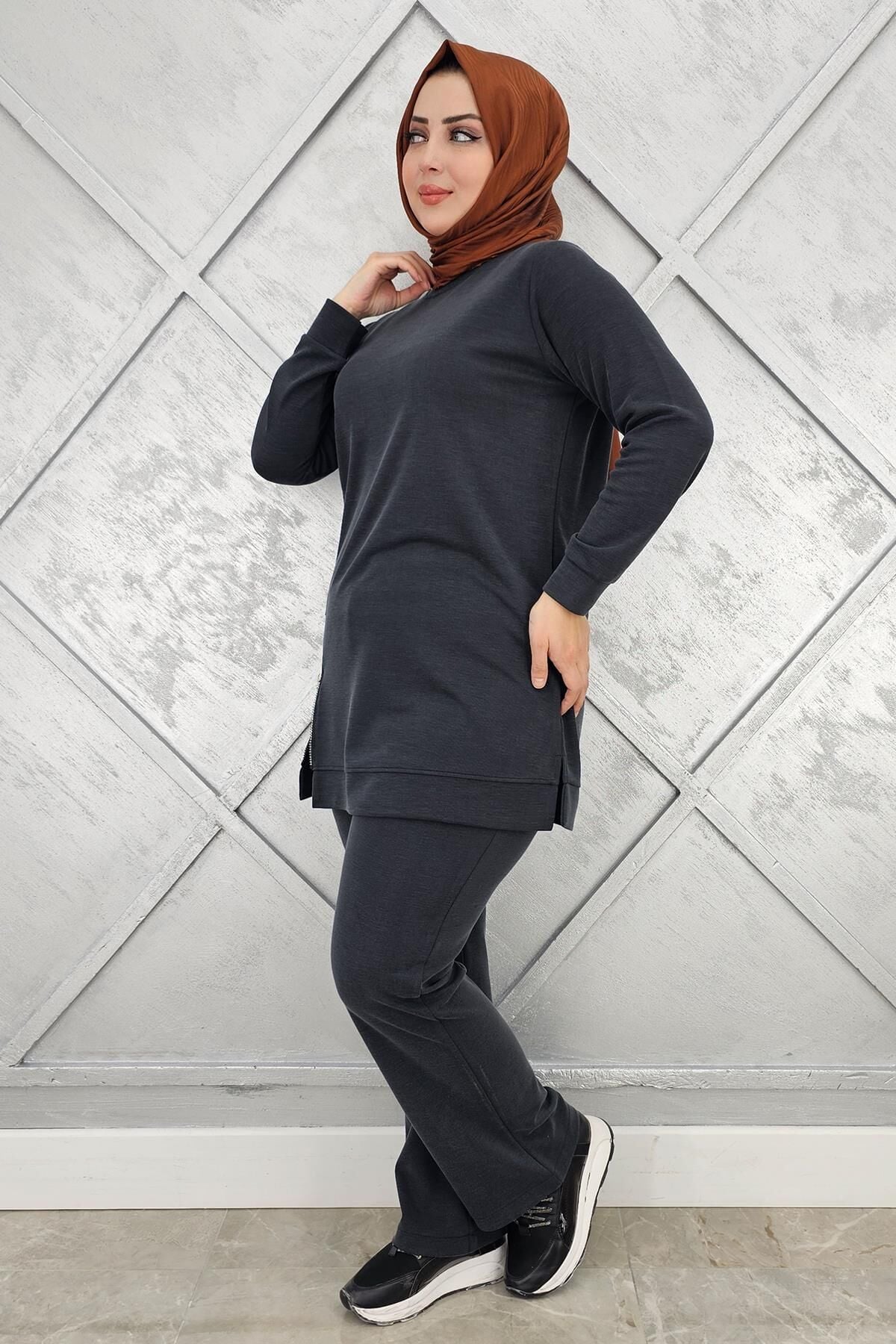 KADIN FERMUAR DETAYLI TESETTÜR TAKIM SİYAH - 2 BEDEN