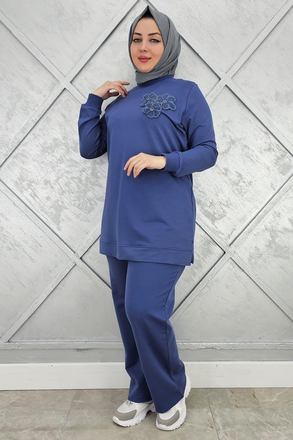 KADIN DİKME DETAYLI TESETTÜR TAKIM İNDİGO - 3XL