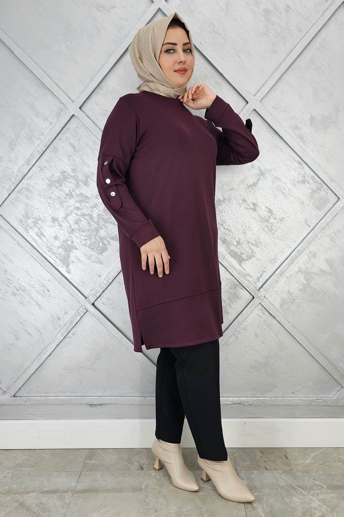 KADIN KOL DÜĞME DETAYLI TESETTÜR TUNİK BORDO - 2 BEDEN