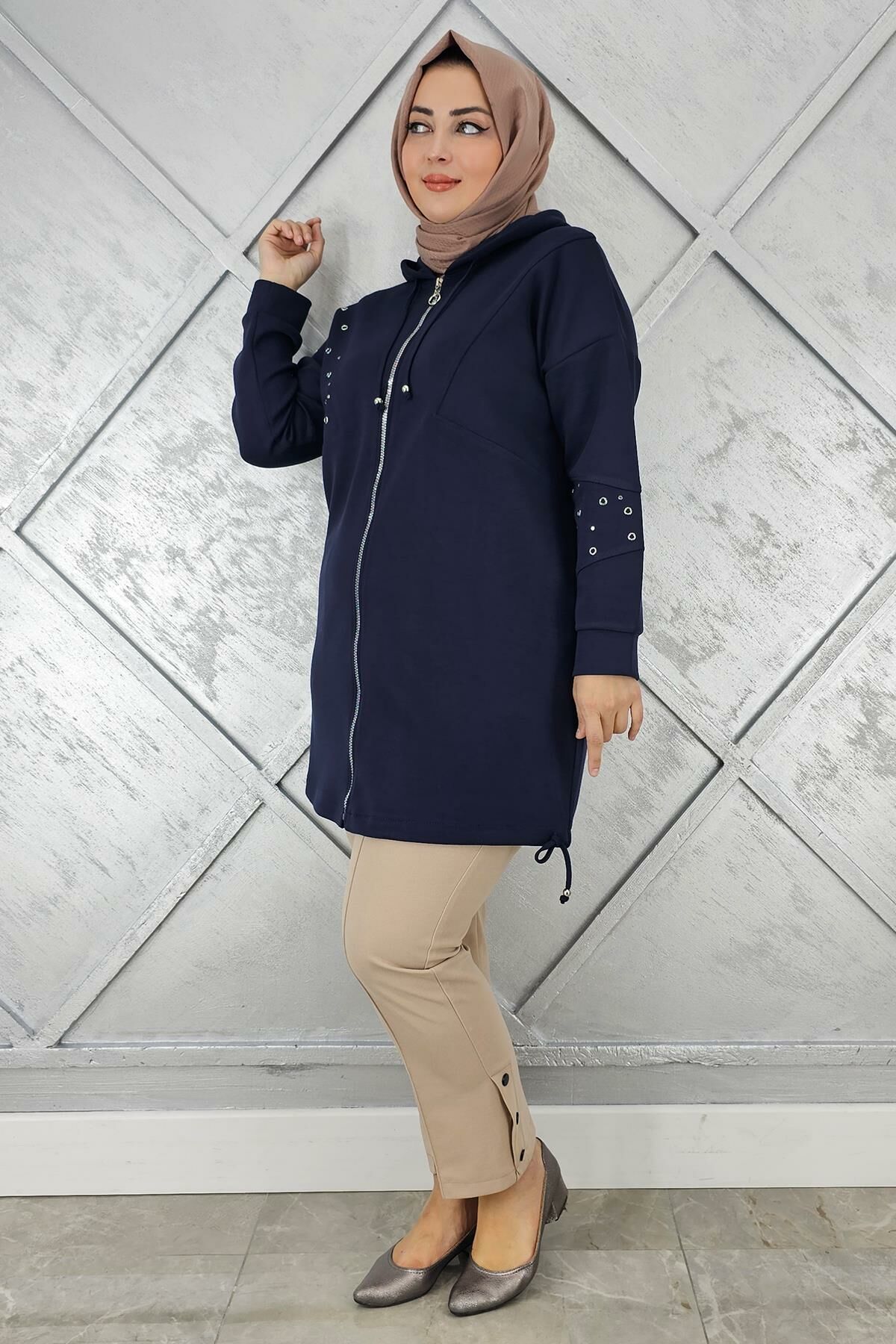 KADIN TAŞ DETAYLI KAPÜŞONLU TESETTÜR GİY ÇIK LACİVERT - 2 BEDEN