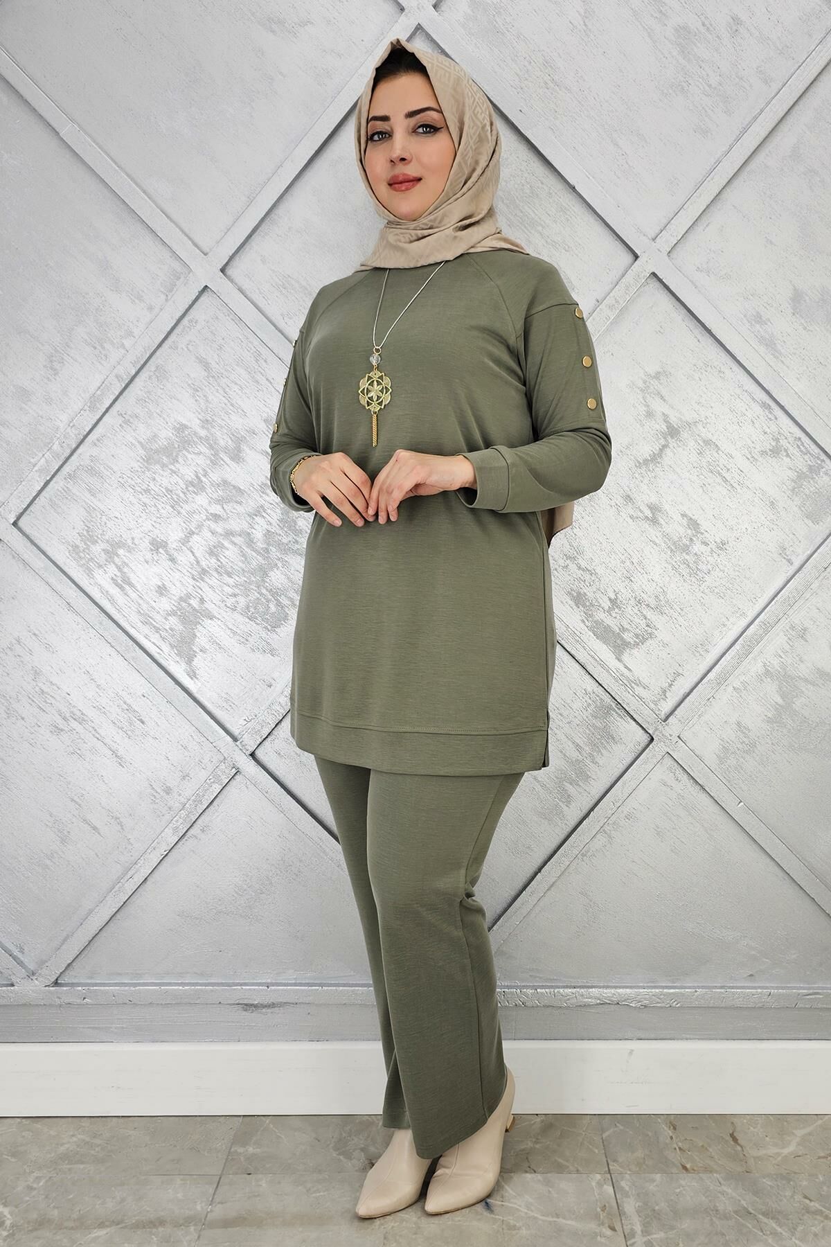 KADIN KOL KISMI ÇIT ÇIT DETAYLI KOLYELİ TESETTÜR TAKIM HAKİ - 3 BEDEN