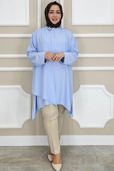 PYS KADIN ASİMETRİK KESİM YAKA KISMI BROŞ DETAYLI TESETTÜR TUNİK BUZ MAVİ - 5 BEDEN