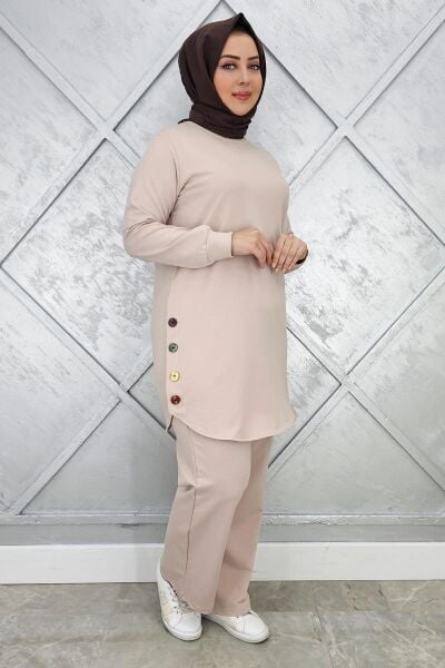 KADIN ETEK ALTI OVAL DÜĞME DETAYLI TESETTÜR TAKIM BEJ - 2XL