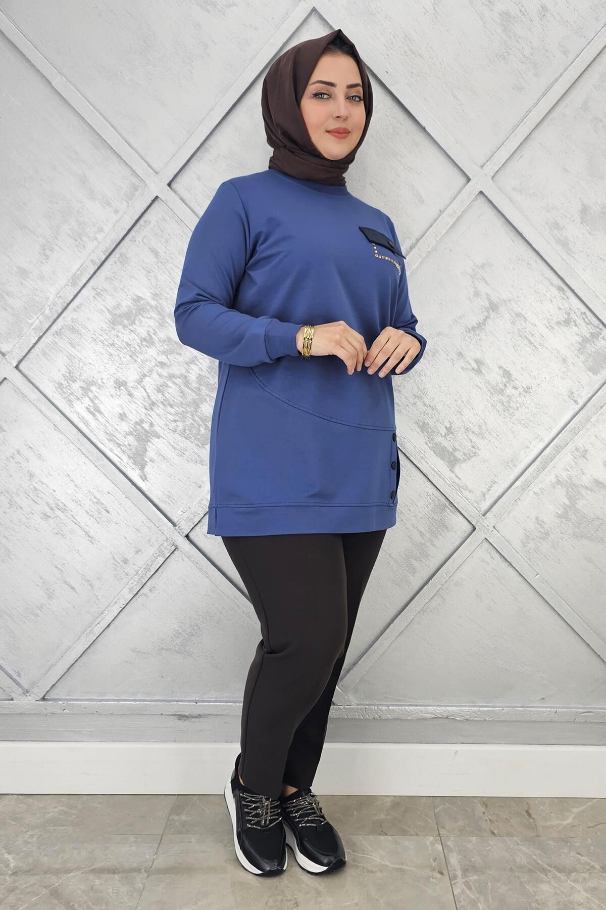 KADIN DÜĞME VE CEP GÖRÜNÜM DETAYLI TESETTÜR TUNİK İNDİGO - XL