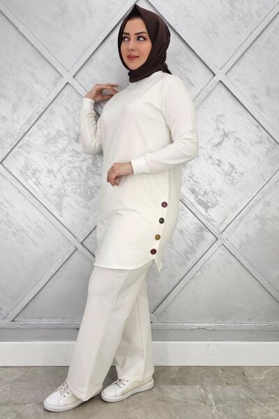 KADIN ETEK ALTI OVAL DÜĞME DETAYLI TESETTÜR TAKIM EKRU - L