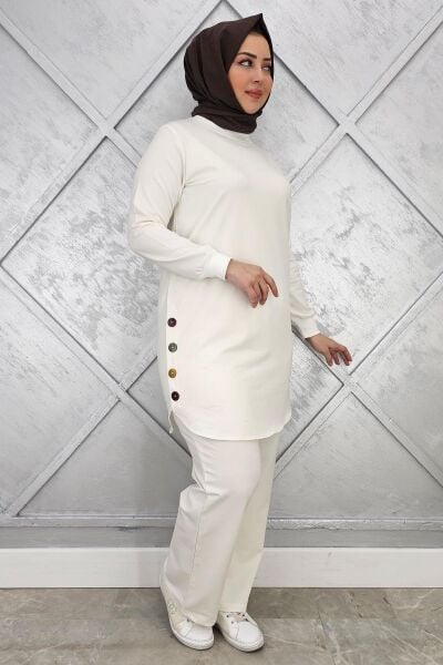 KADIN ETEK ALTI OVAL DÜĞME DETAYLI TESETTÜR TAKIM EKRU - L
