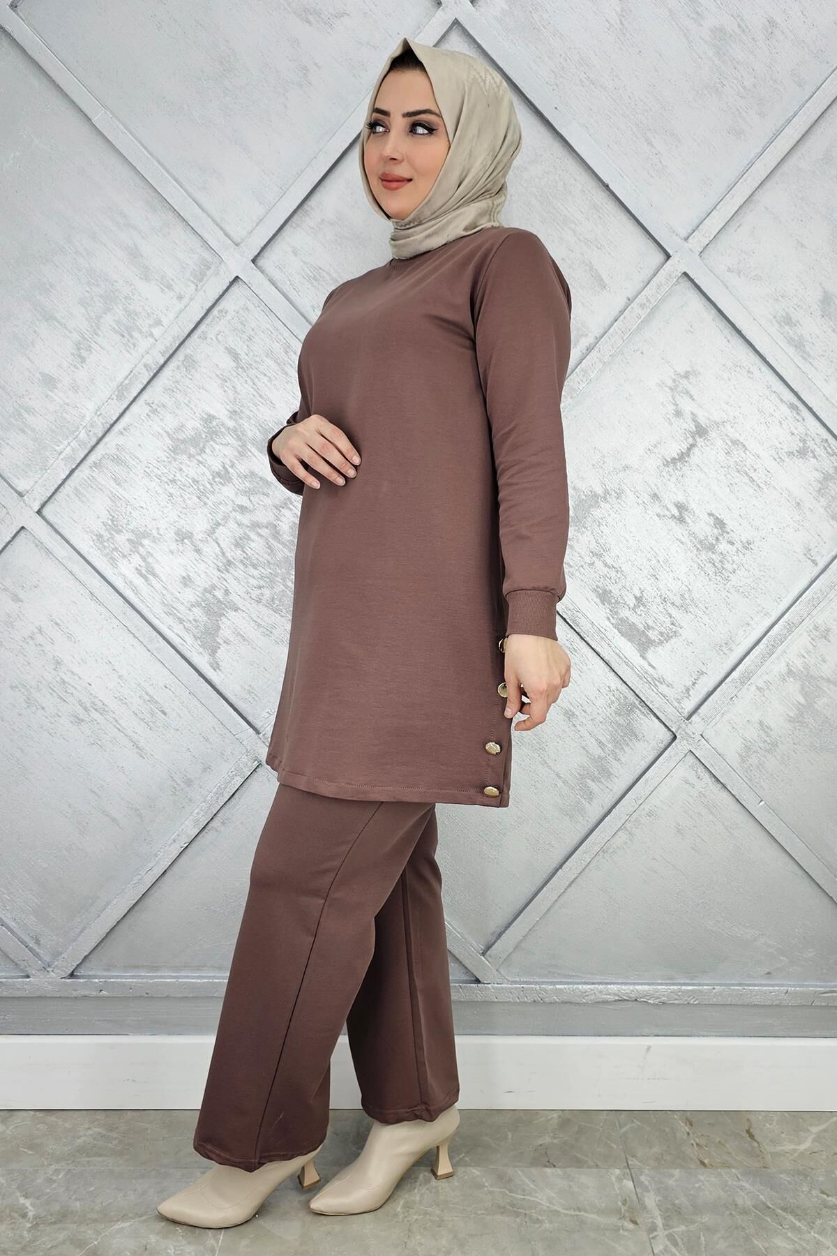 KADIN DÜĞME DETAYLI TESETTÜR TAKIM VİZON - XL