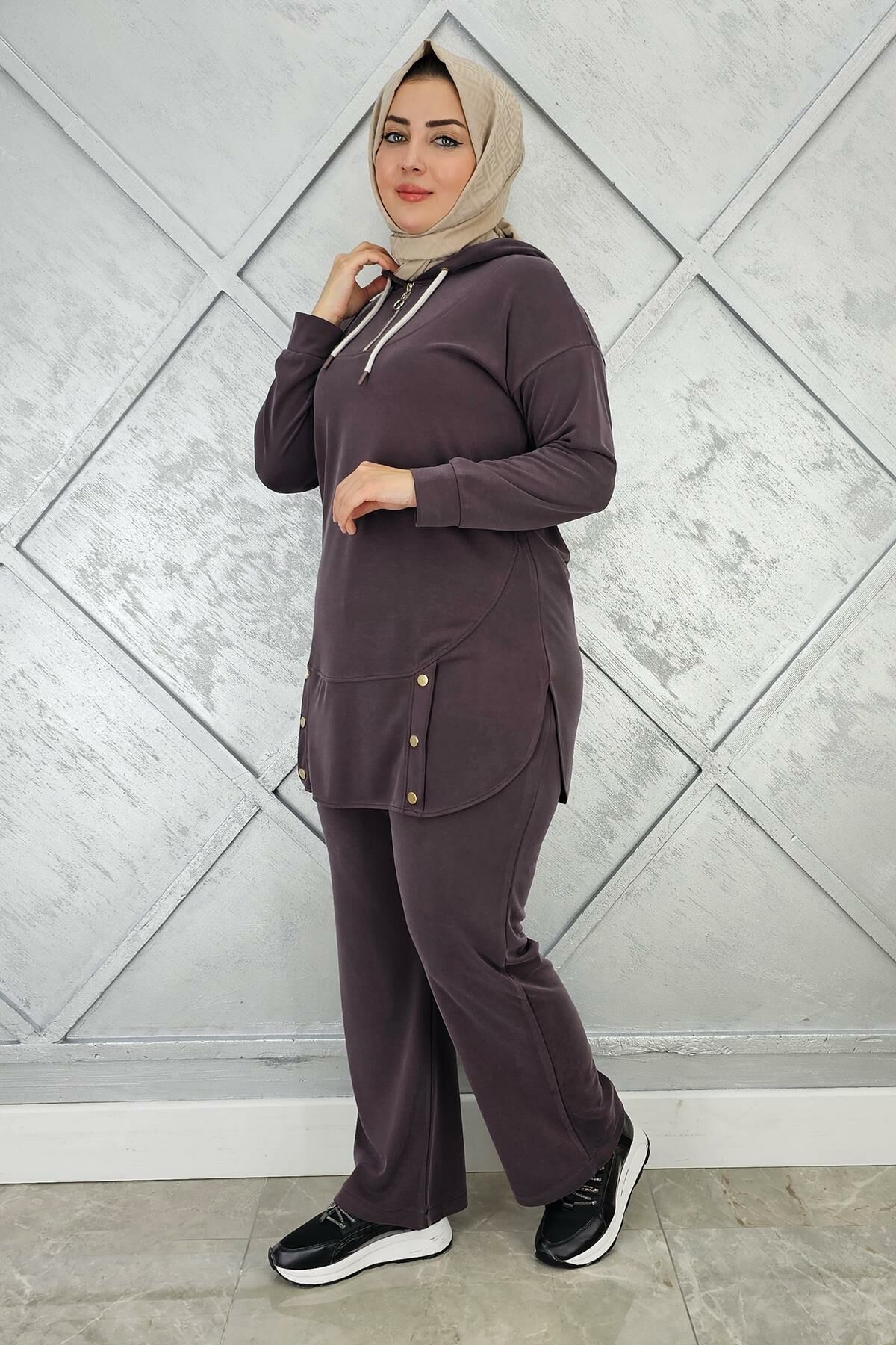 KADIN ÇIT ÇIT DETAYLI TESETTÜR TAKIM KAHVERENGİ - 5 BEDEN