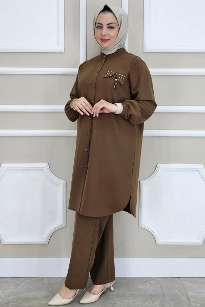 KADIN SALLANTI AKSESUARLI HAKİM YAKA TESETTÜR TAKIM KAHVERENGİ - 5 BEDEN