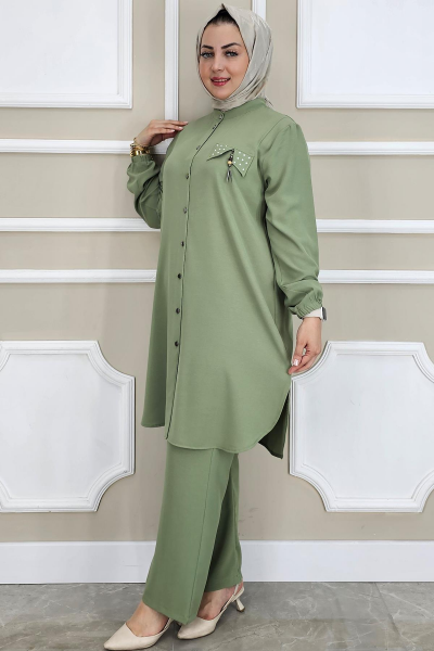 KADIN SALLANTI AKSESUARLI HAKİM YAKA TESETTÜR TAKIM YEŞİL - 4 BEDEN