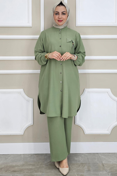 KADIN SALLANTI AKSESUARLI HAKİM YAKA TESETTÜR TAKIM YEŞİL - 4 BEDEN