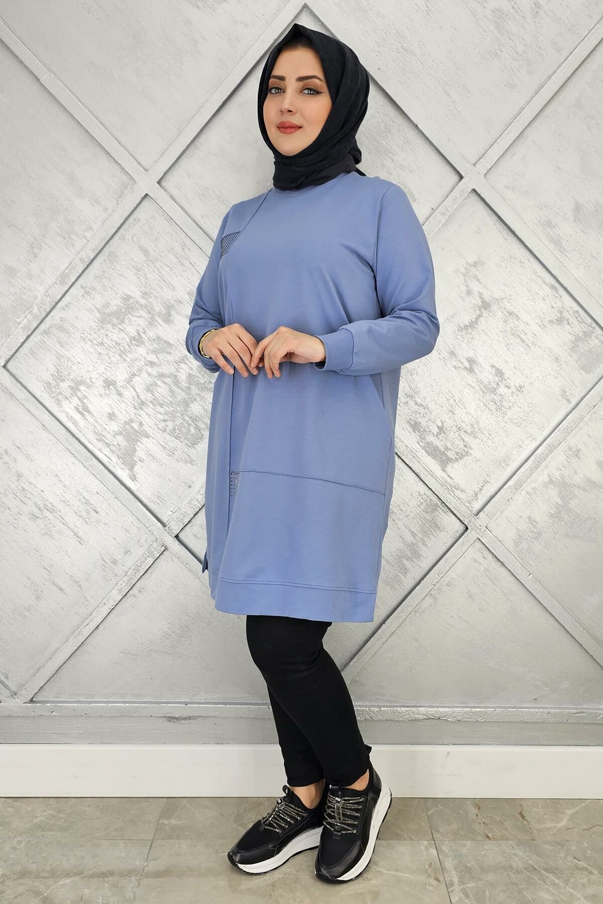 KADIN TAŞ YAPIŞTIRMALI TESETTÜR TUNİK MAVİ - 2XL