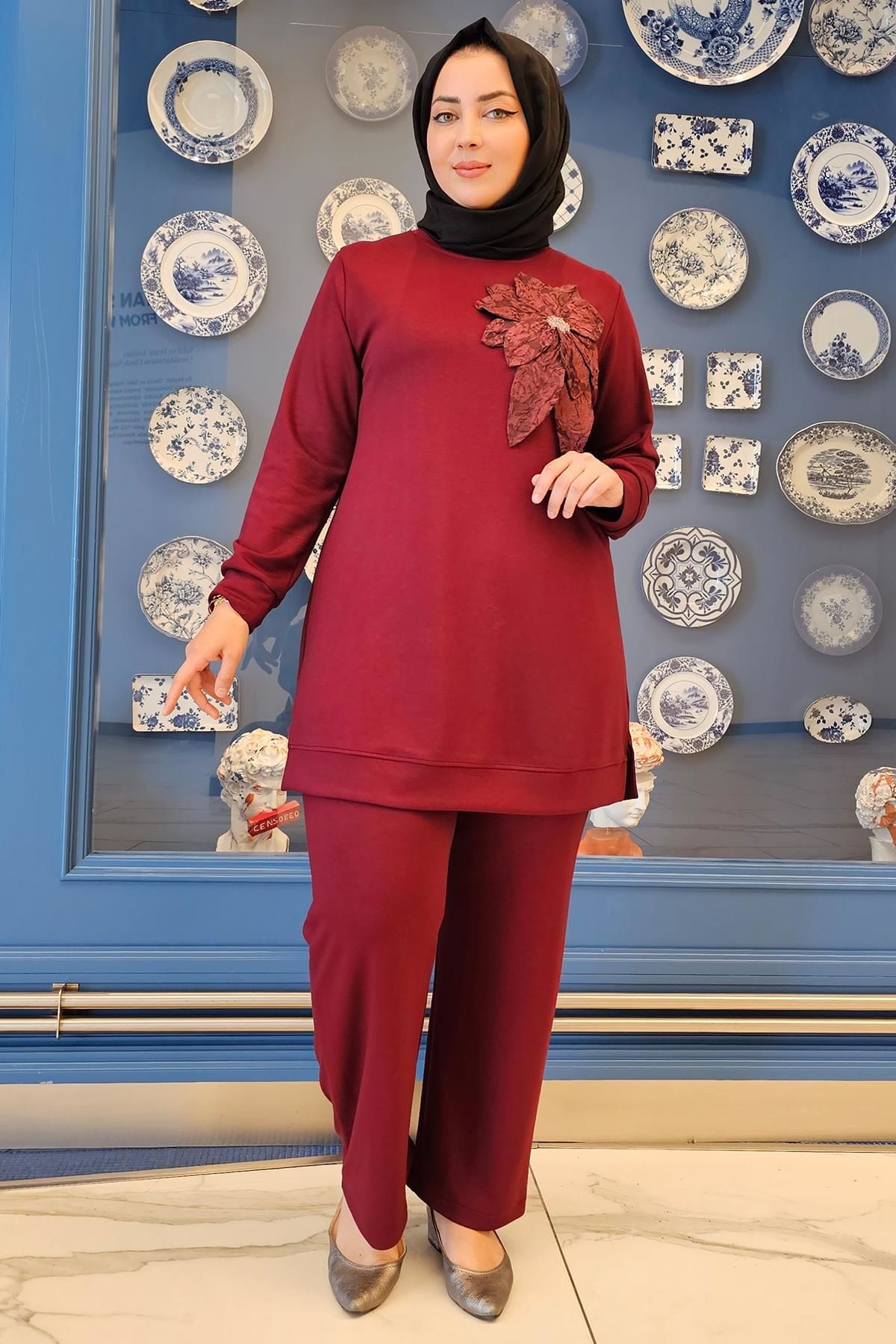 KADIN DİKME ÇİÇEK DETAYLI TESETTÜR TAKIM BORDO - 3 BEDEN