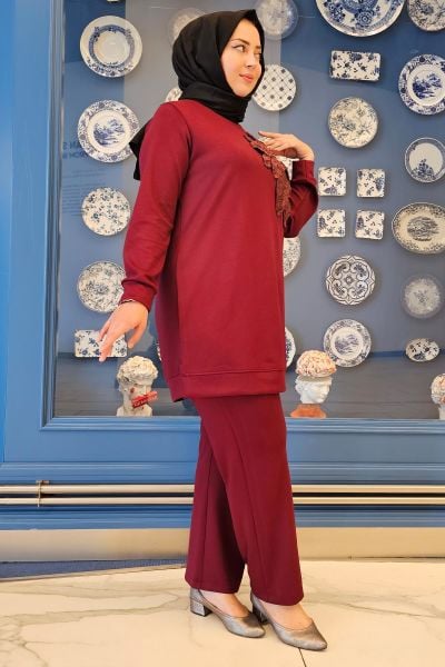 KADIN DİKME ÇİÇEK DETAYLI TESETTÜR TAKIM BORDO - 3 BEDEN