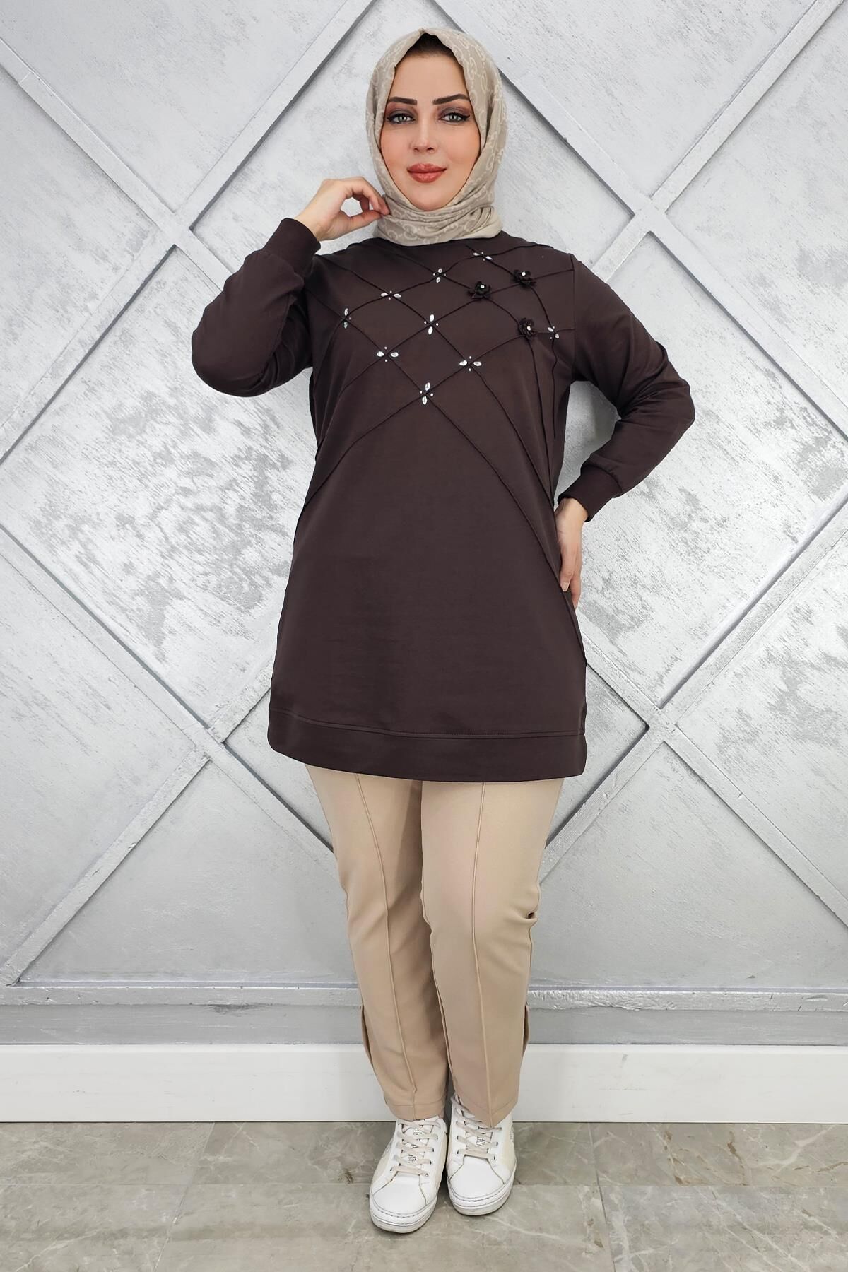 KADIN DİKME VE TAŞ DETAYLI TESETTÜR TUNİK KAHVERENGİ - 5 BEDEN