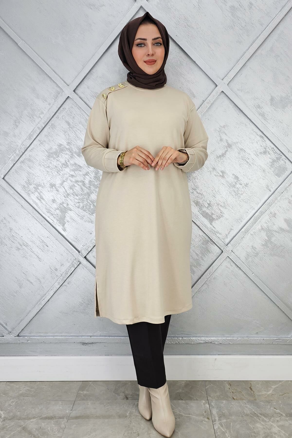 KADIN DÜĞME DETAYLI TESETTÜR TUNİK