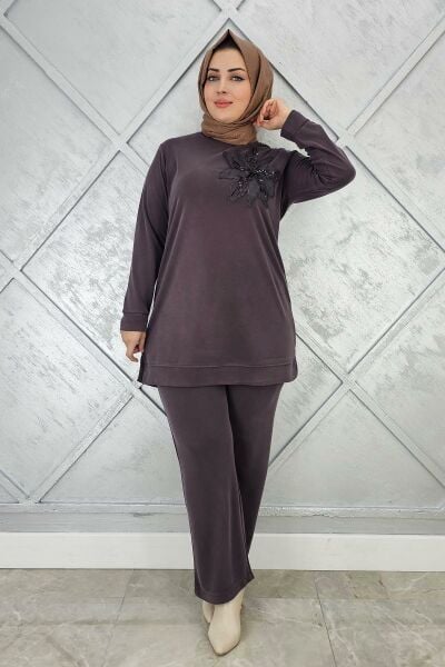 KADIN DİKME DETAYLI TESETTÜR TAKIM KAHVERENGİ - 4 BEDEN