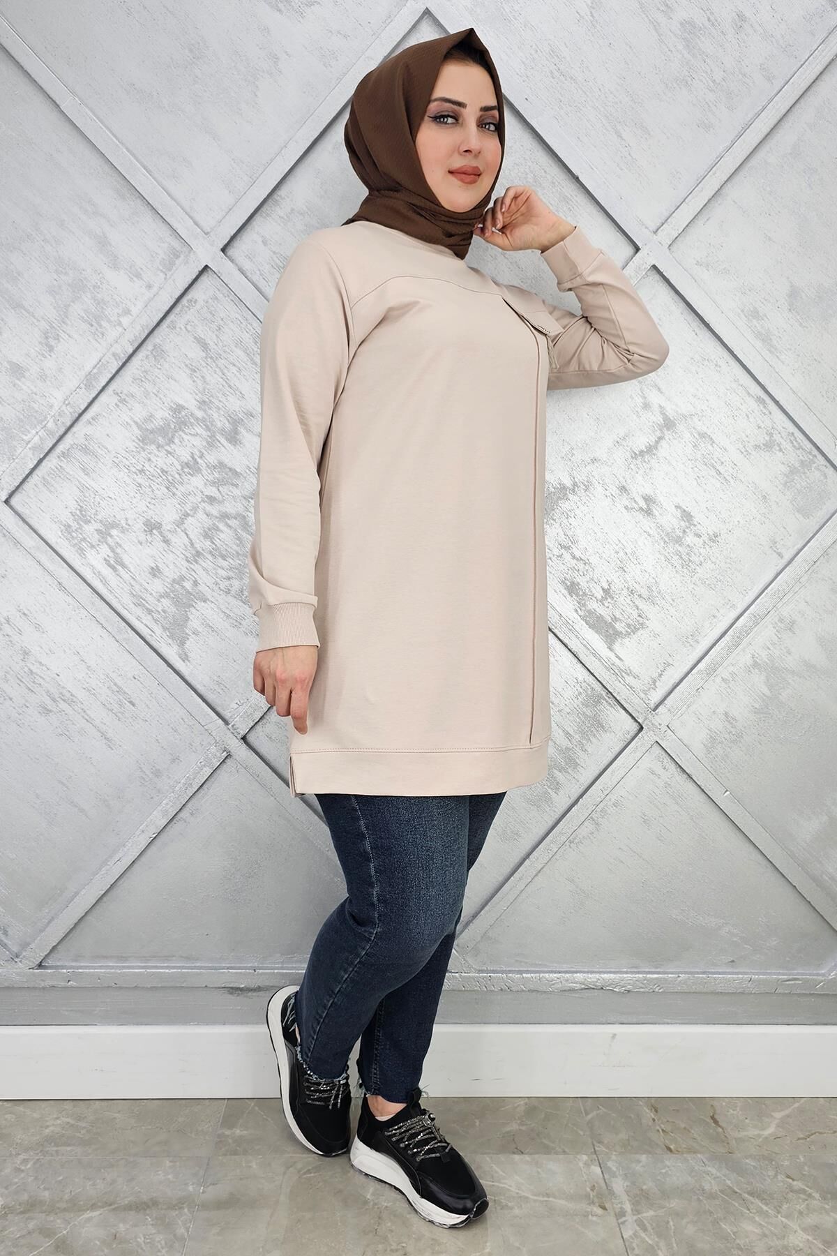 KADIN CEBİ TAŞ VE PÜSKÜL AKSESUAR DETAYLI TESETTÜR TUNİK BEJ - XL